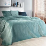 Cuvertura pat verde menta Sofia 220x240 cm din catifea moale și mată