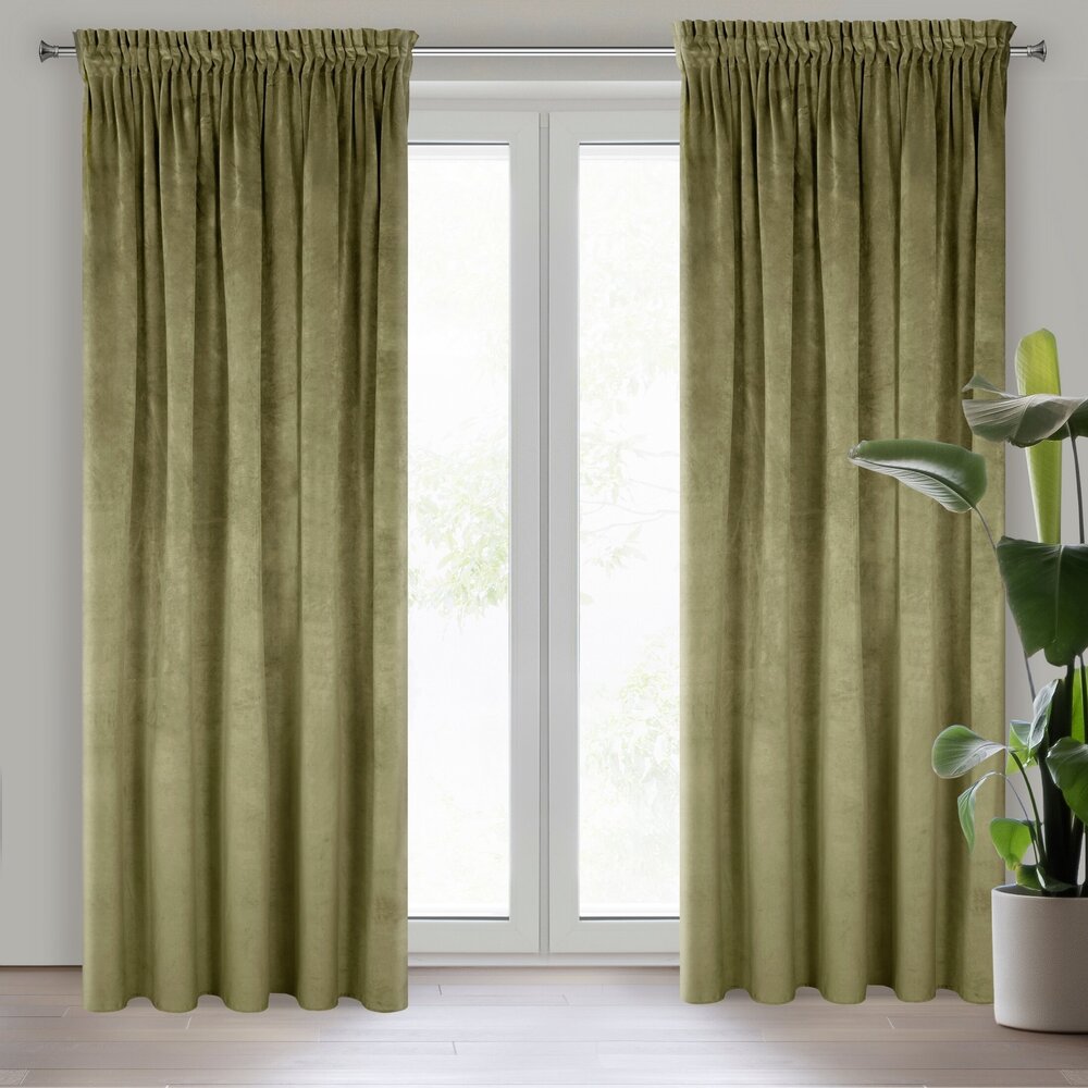 Draperie catifea verde măsliniu Ria 140x270 cm cu bandă de prindere