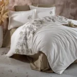 Lenjerie de pat 6 piese Enza din satin brodat, 220x200 cm