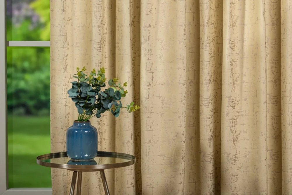 Draperie catifea Scento culoare crem cu model - imagine 3